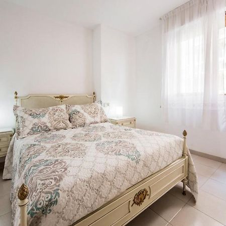 Stunning Apartment In オロペサ・デル・マール エクステリア 写真